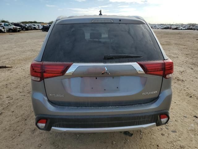 2016 Mitsubishi Outlander SE