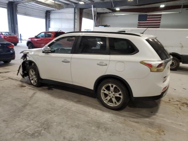 2015 Mitsubishi Outlander SE