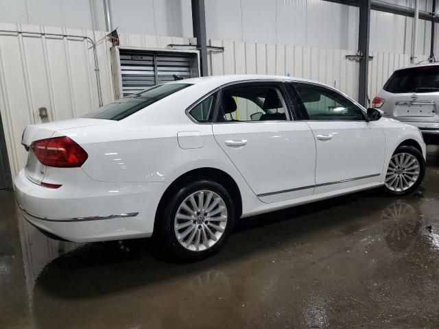 2016 Volkswagen Passat SE