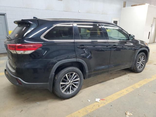 2018 Toyota Highlander SE