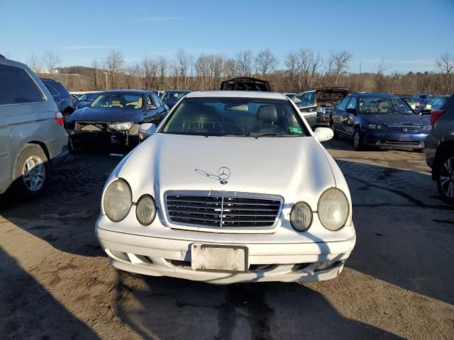 2001 Mercedes-Benz CLK 320