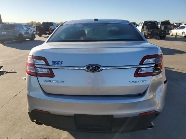 2019 Ford Taurus Limited