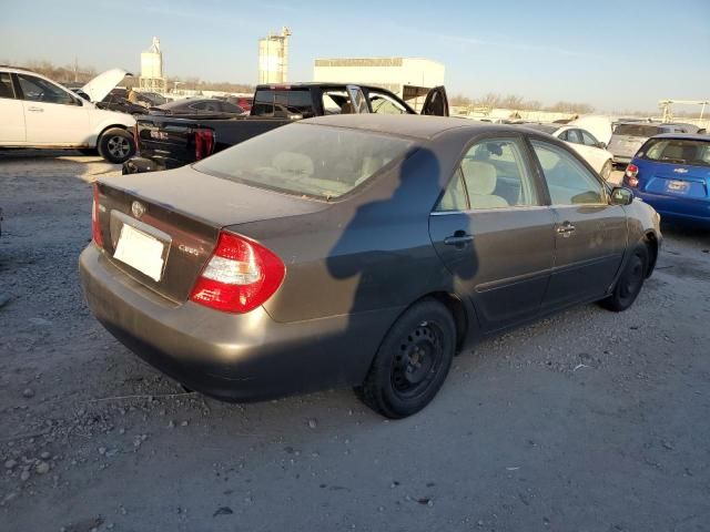 2004 Toyota Camry LE