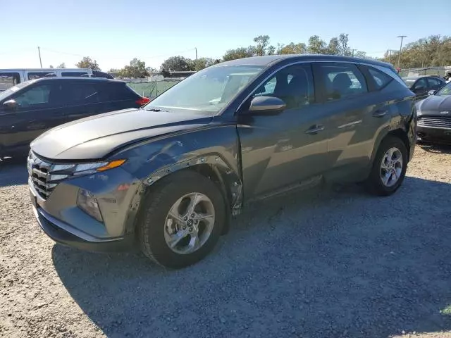 2022 Hyundai Tucson SE