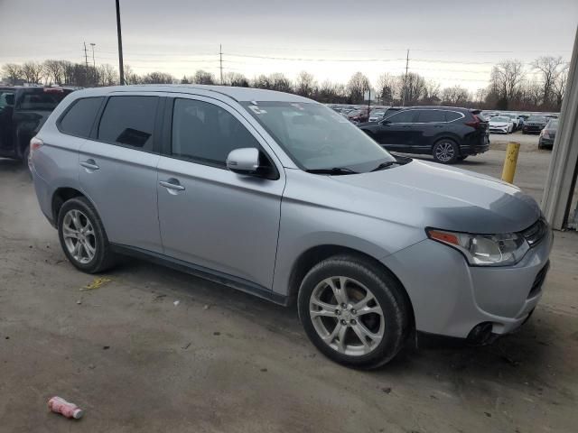 2014 Mitsubishi Outlander SE