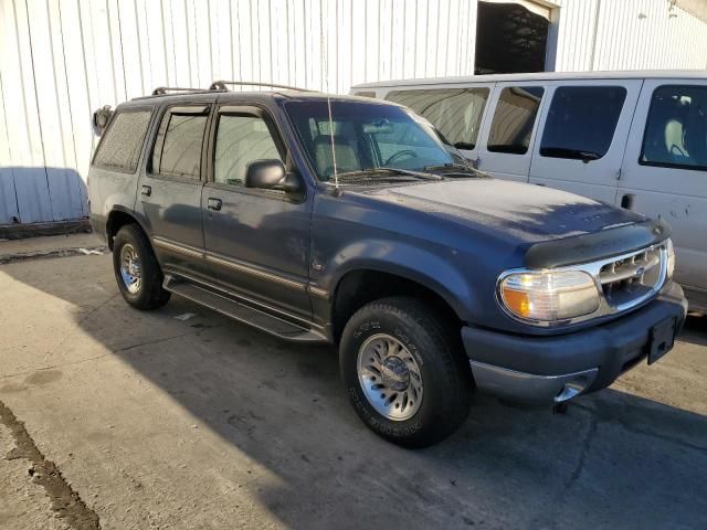 2000 Ford Explorer XLT