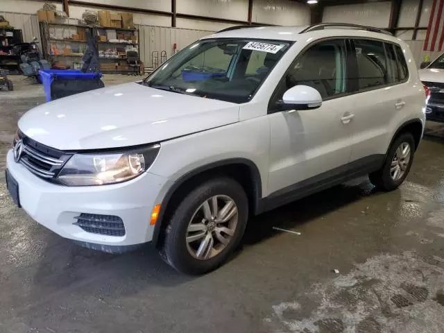 2016 Volkswagen Tiguan S