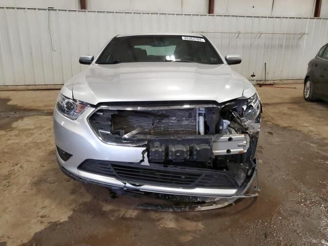 2018 Ford Taurus SEL