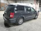 2010 Chrysler Town & Country Limited