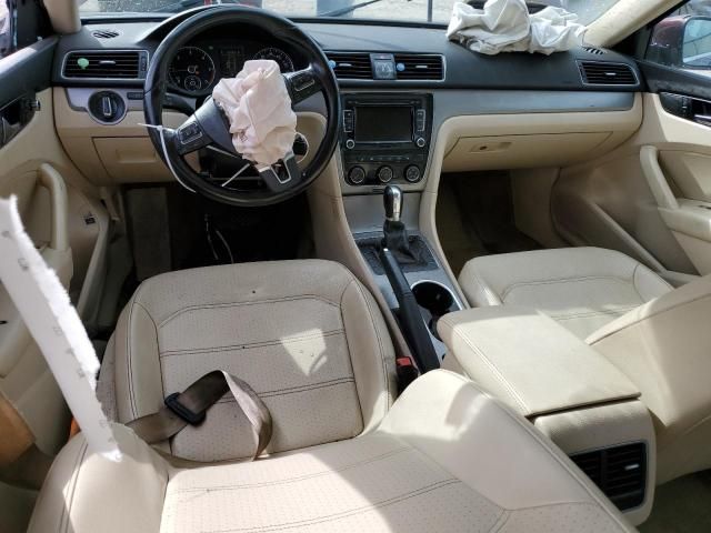 2014 Volkswagen Passat SE