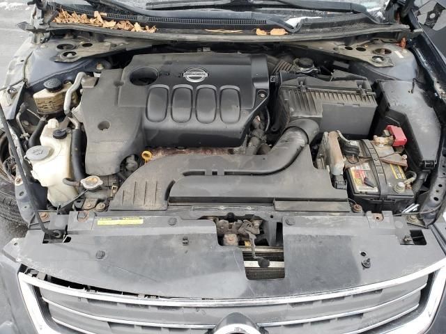 2010 Nissan Altima Base