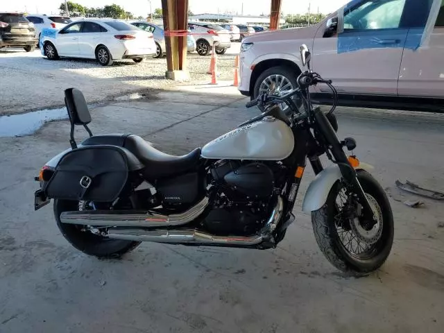 2019 Honda VT750 C2B