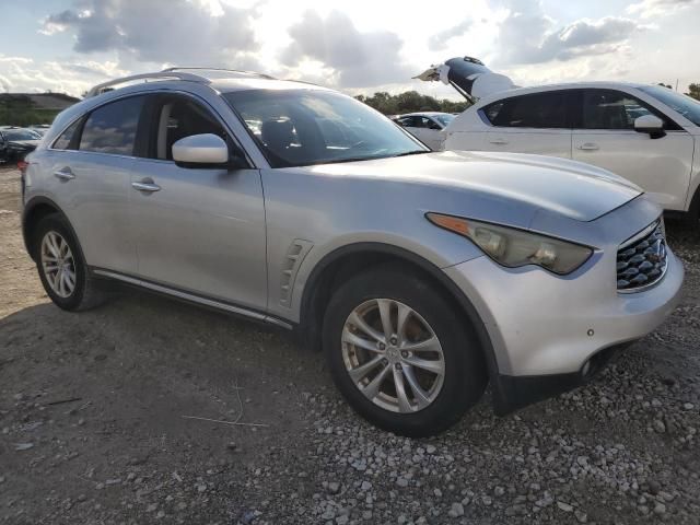 2011 Infiniti FX35