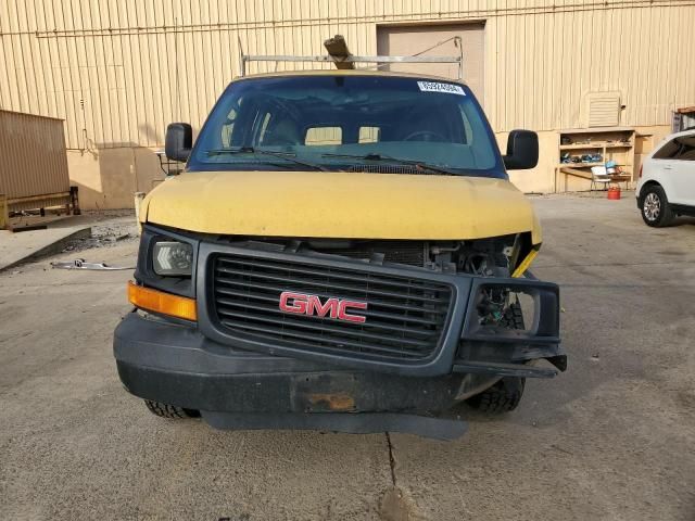 2005 GMC Savana G2500