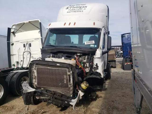 2024 Freightliner Cascadia 116