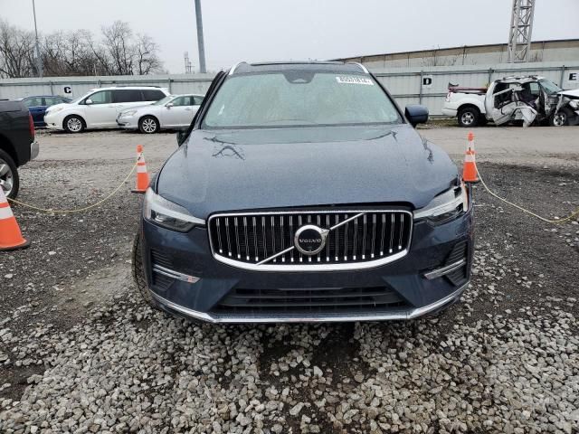 2022 Volvo XC60 B6 Inscription