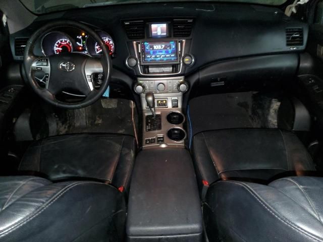 2013 Toyota Highlander Base