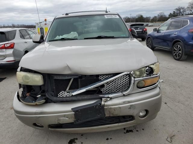 2004 GMC Yukon Denali