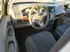 2010 Chrysler Town & Country LX