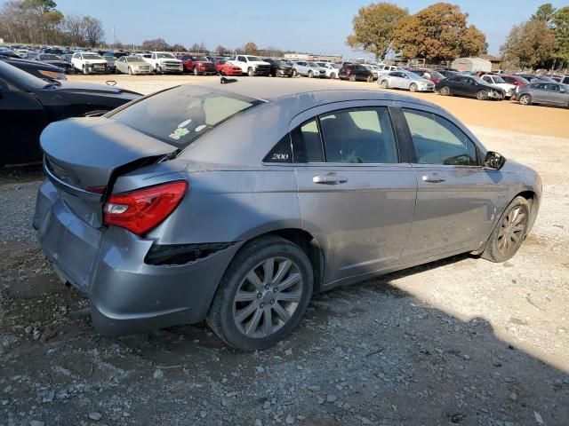 2013 Chrysler 200 Touring