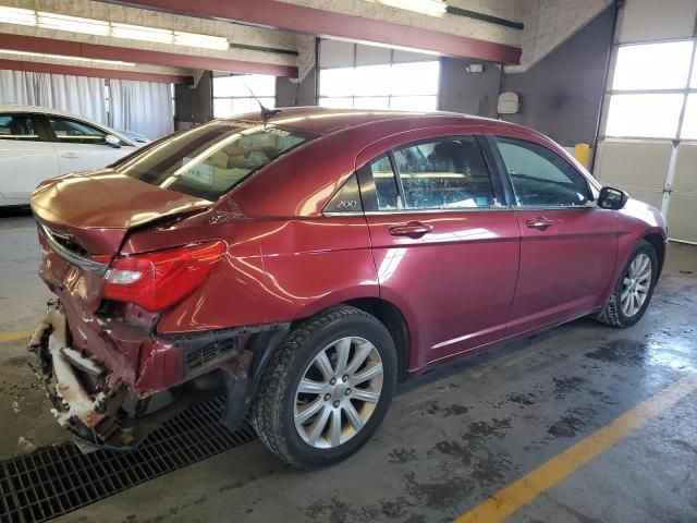 2013 Chrysler 200 Touring