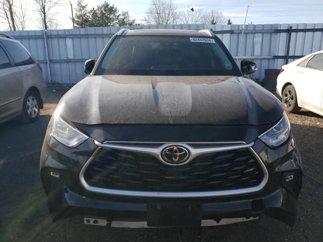 2023 Toyota Highlander L