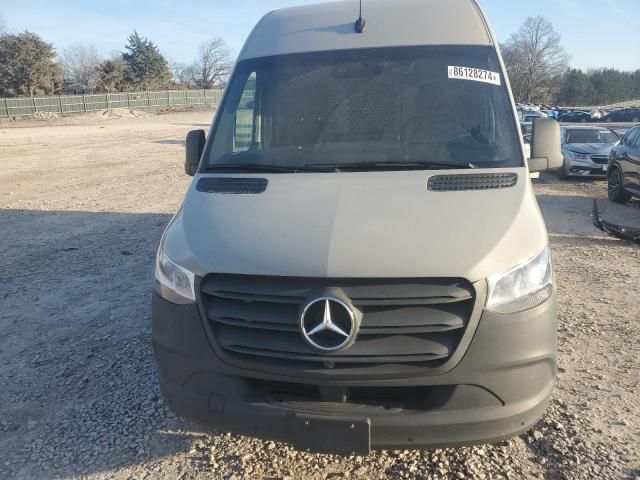 2022 Mercedes-Benz Sprinter 2500