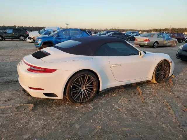 2019 Porsche 911 Carrera