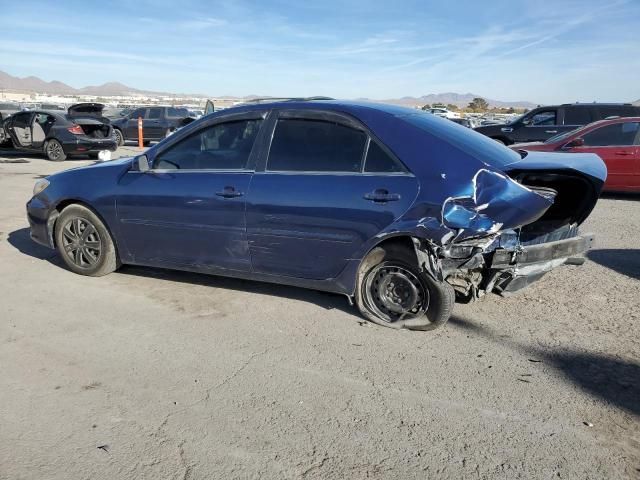 2005 Toyota Camry LE