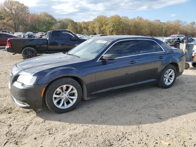 2015 Chrysler 300 Limited