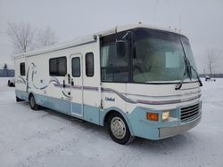 1999 Ford F550 Super Duty Stripped Chassis en venta en Rocky View County, AB