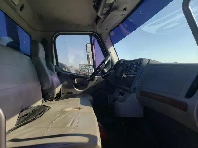 2014 Freightliner M2 106 Medium Duty