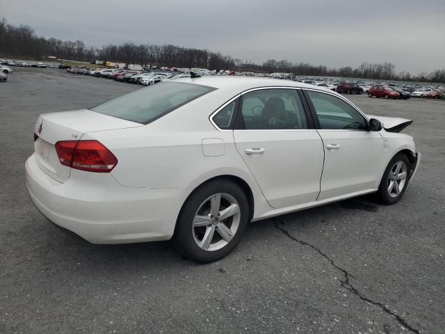 2014 Volkswagen Passat S