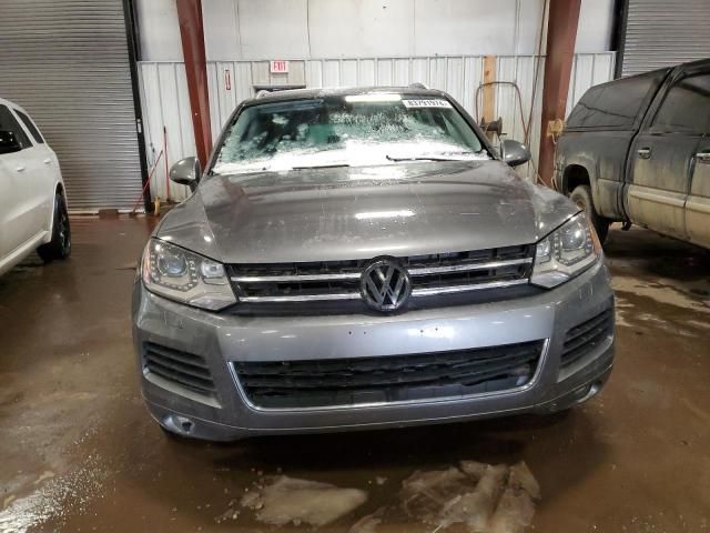 2014 Volkswagen Touareg V6