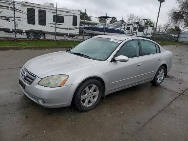 2002 Nissan Altima Base