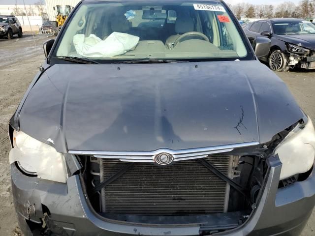 2010 Chrysler Town & Country Touring