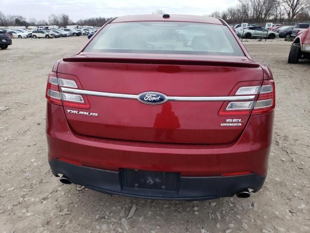 2013 Ford Taurus SEL