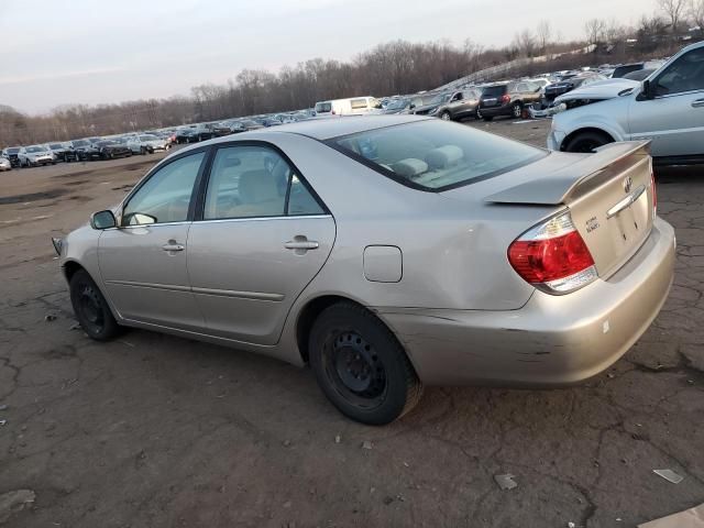 2005 Toyota Camry LE