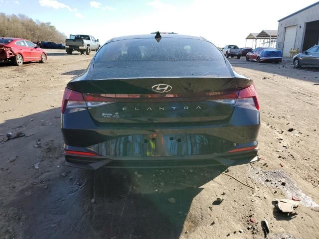 2022 Hyundai Elantra SEL