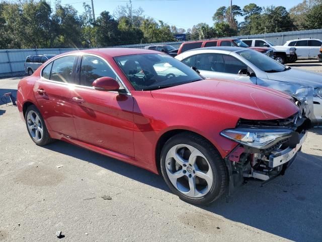 2021 Alfa Romeo Giulia Sport