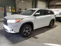 Salvage cars for sale at Eldridge, IA auction: 2016 Toyota Highlander XLE