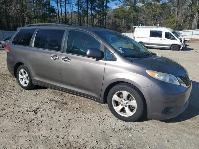 2012 Toyota Sienna LE