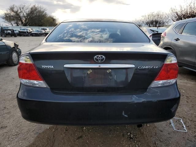 2005 Toyota Camry LE