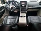 2012 Chrysler Town & Country Limited