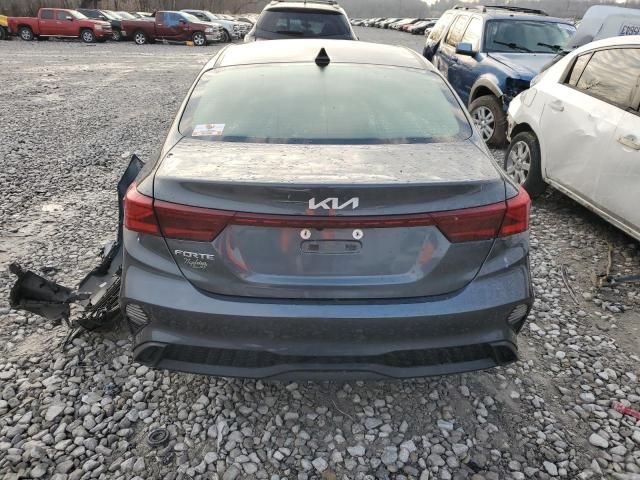 2022 KIA Forte FE