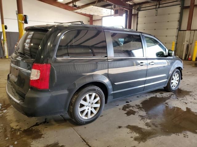 2012 Chrysler Town & Country Touring L