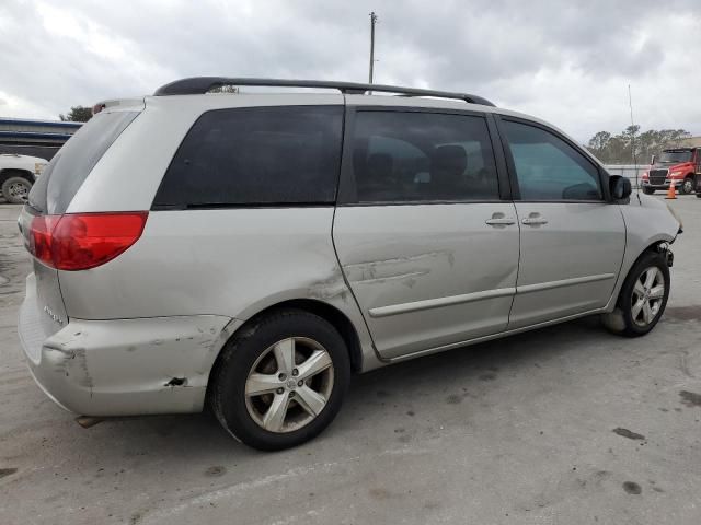 2007 Toyota Sienna CE