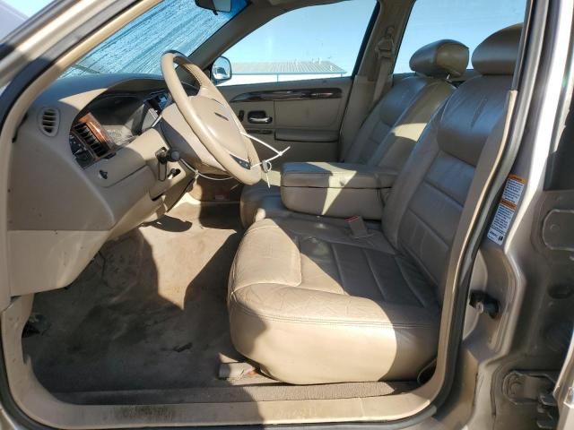 2000 Lincoln Town Car Executive