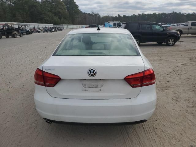 2013 Volkswagen Passat SE