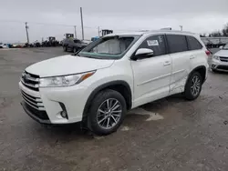 Salvage cars for sale at Oklahoma City, OK auction: 2018 Toyota Highlander SE